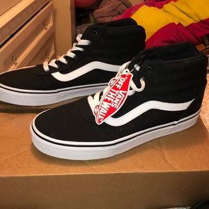 BRAND NEW SK8-Hi VANS